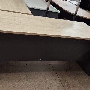 Large Office Desk 1810 mm Wide X 750 mm D - ONLY $75!!!